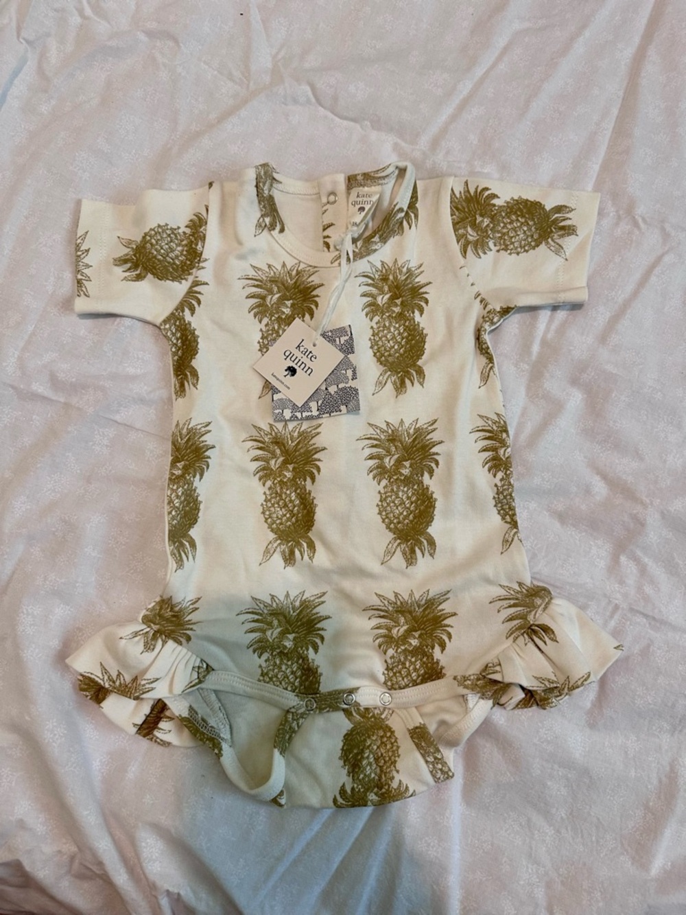 Kate Quinn Organics Fennel Pineapple Ruffle Leg Bodysuit